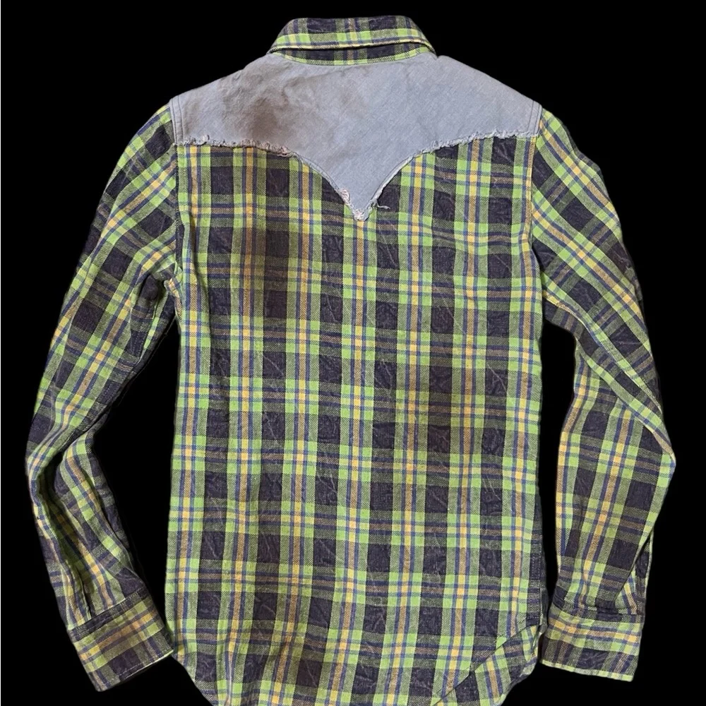 Pink Liberta Button Up - Picture 4 of 5